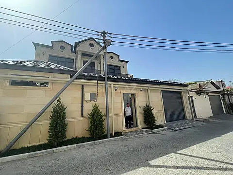 Satılır 6 otaqlı həyət evi 220 m²