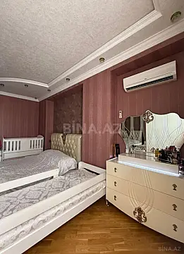 Satılır 3 otaqlı mənzil 147 m²