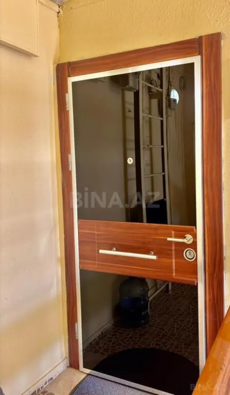 Satılır 3 otaqlı mənzil 115 m²