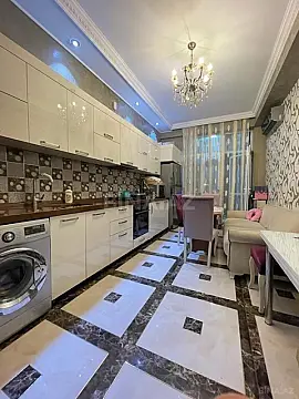 Satılır 3 otaqlı mənzil 110 m²