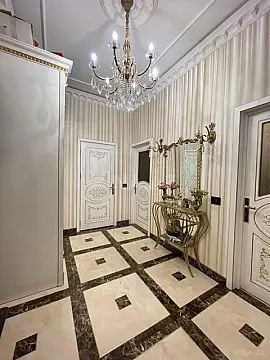 Satılır 3 otaqlı mənzil 110 m²