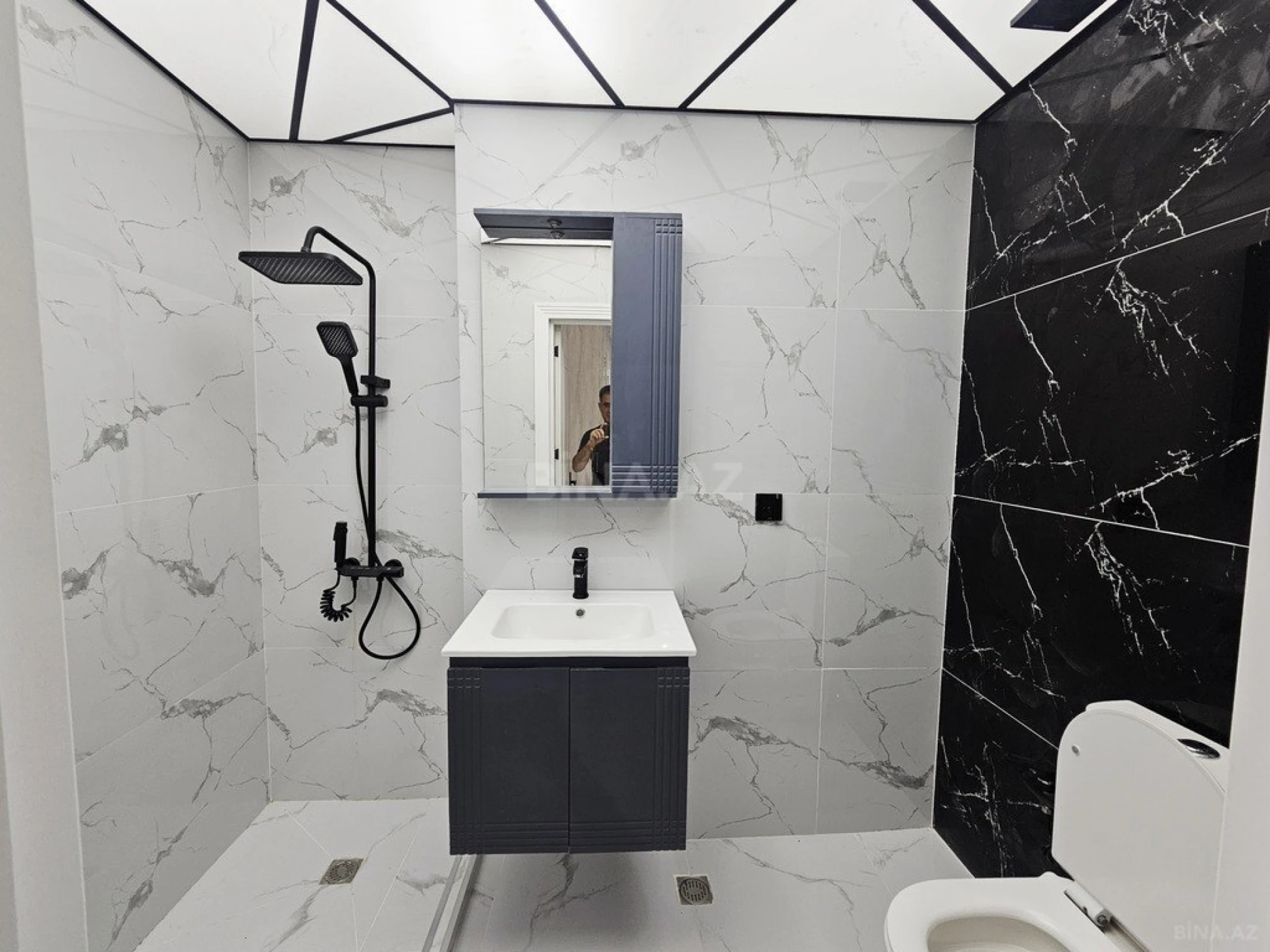 Satılır 3 otaqlı mənzil 86 m²