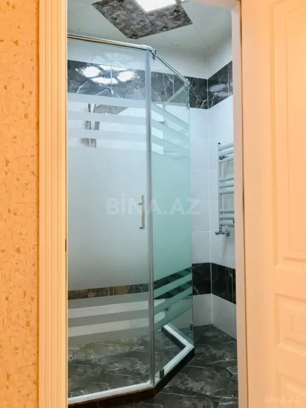 Kirayə verilir 2 otaqlı mənzil 95 m²