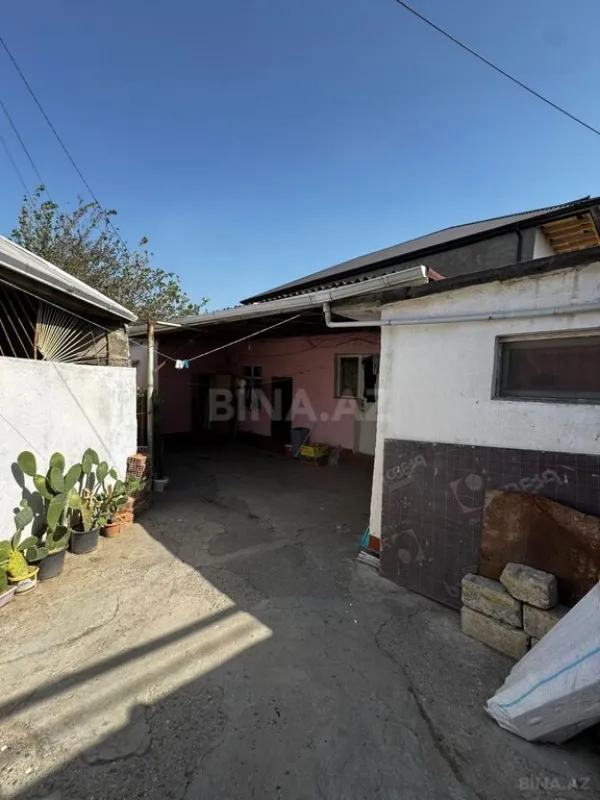 Satılır 3 otaqlı həyət evi 100 m²
