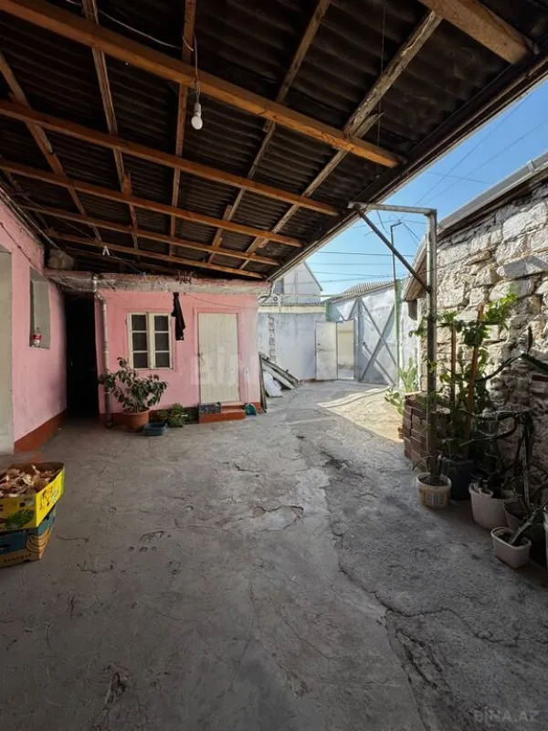 Satılır 3 otaqlı həyət evi 100 m²