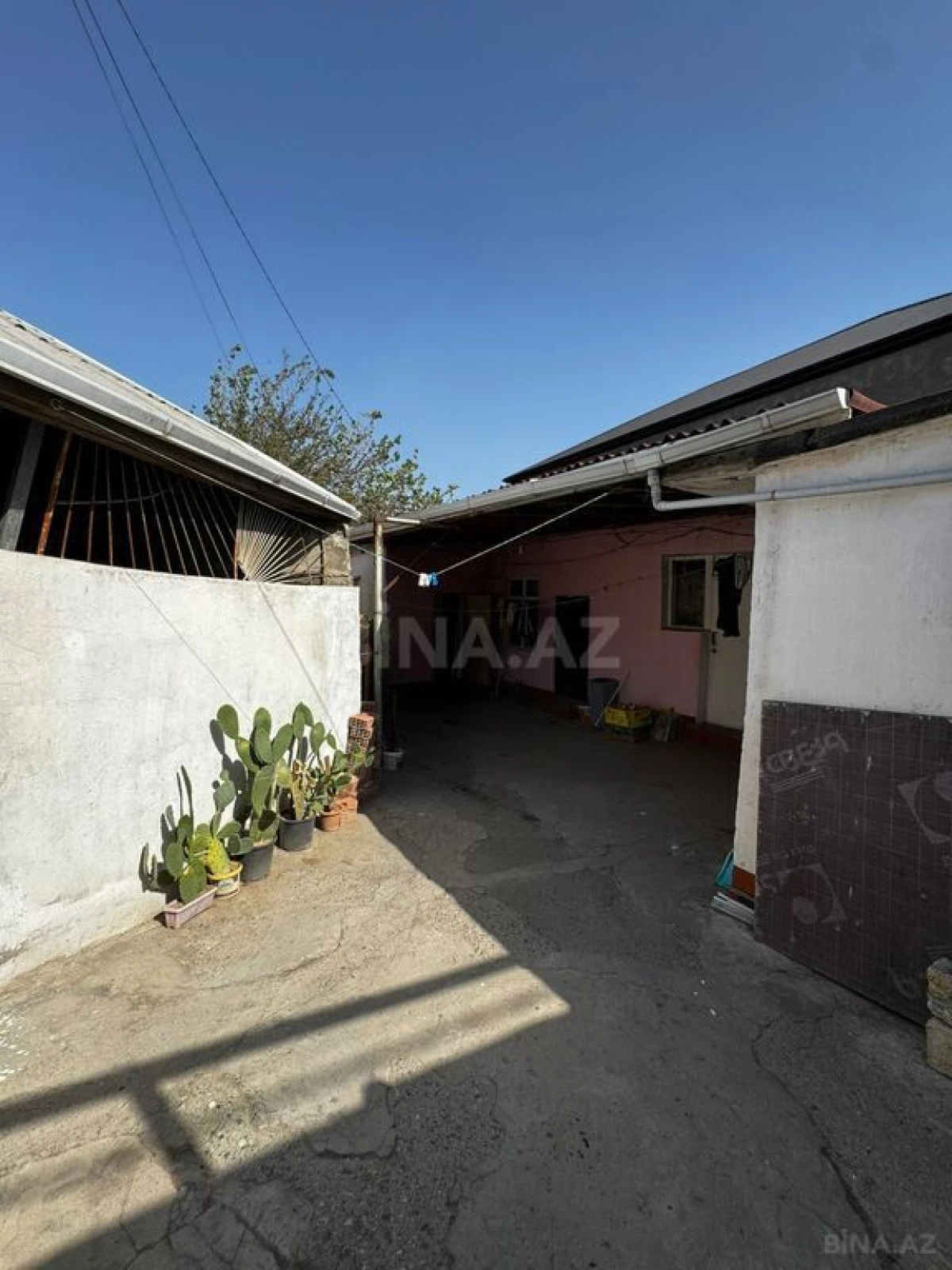 Satılır 3 otaqlı həyət evi 100 m²