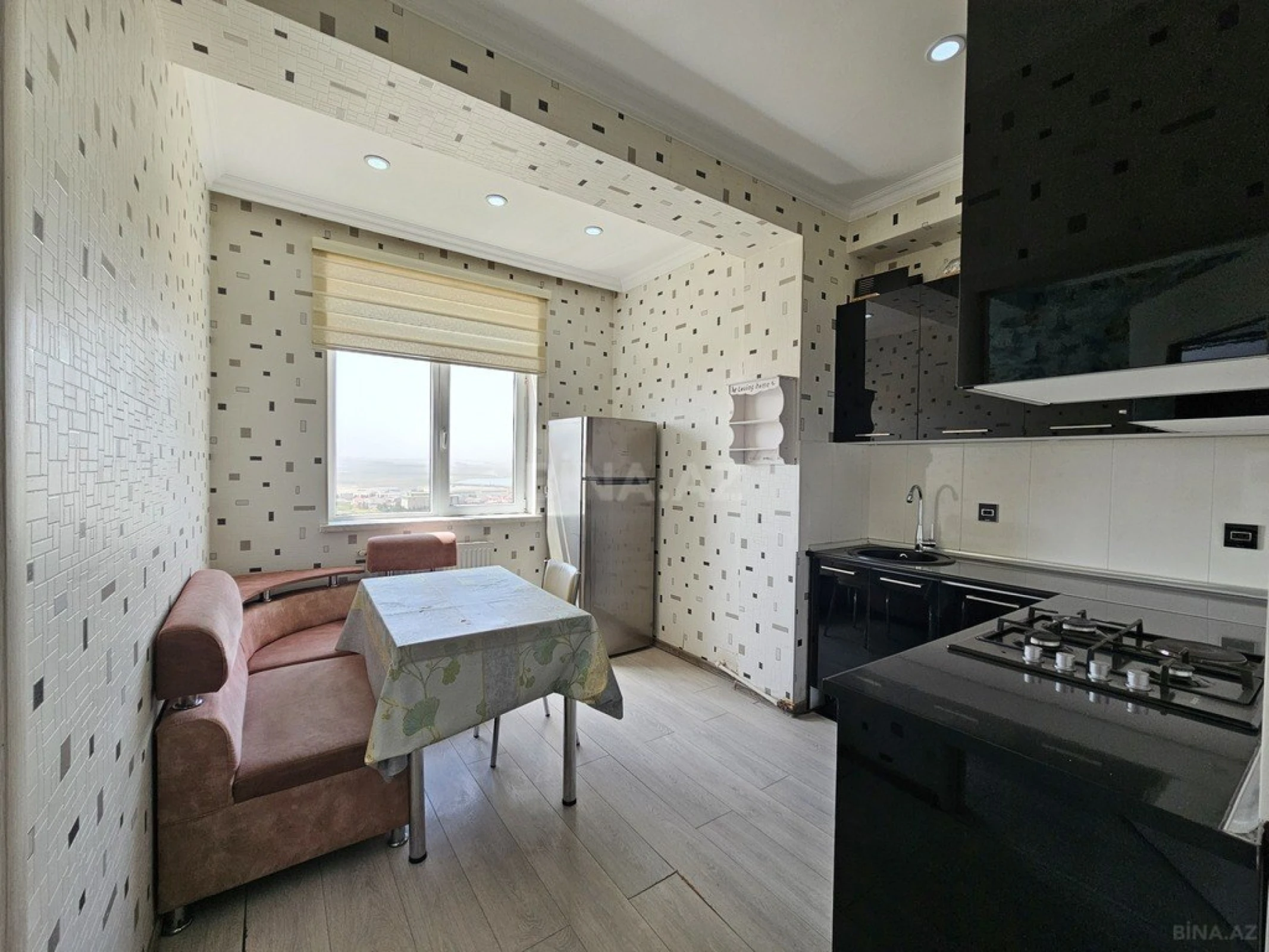 Satılır 3 otaqlı mənzil 80 m²