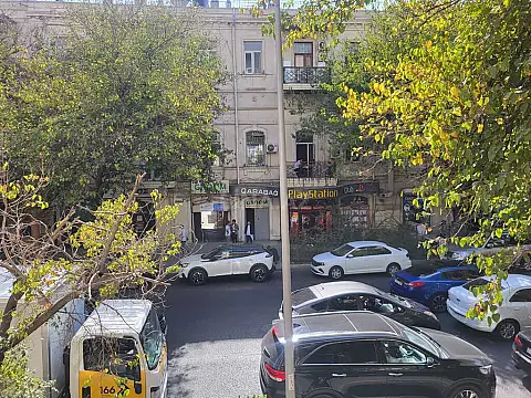 Kirayə verilir 3 otaqlı ofis 100 m²