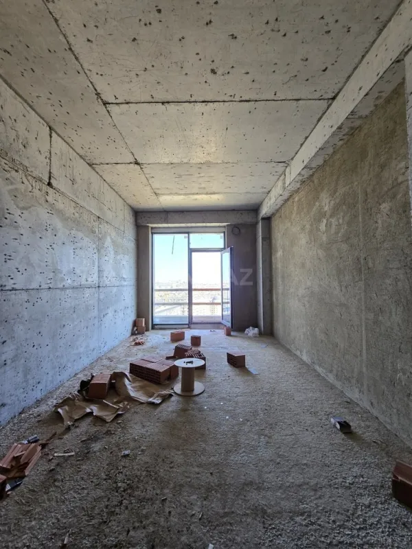 Satılır 2 otaqlı mənzil 74 m²