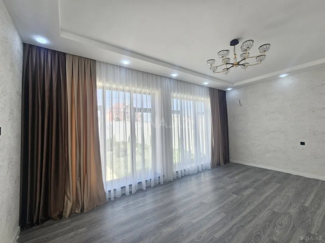 Satılır 4 otaqlı həyət evi 190 m²