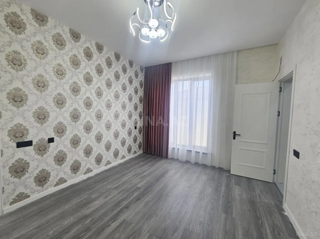 Satılır 4 otaqlı həyət evi 190 m²