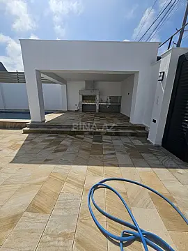 Satılır 4 otaqlı həyət evi 190 m²