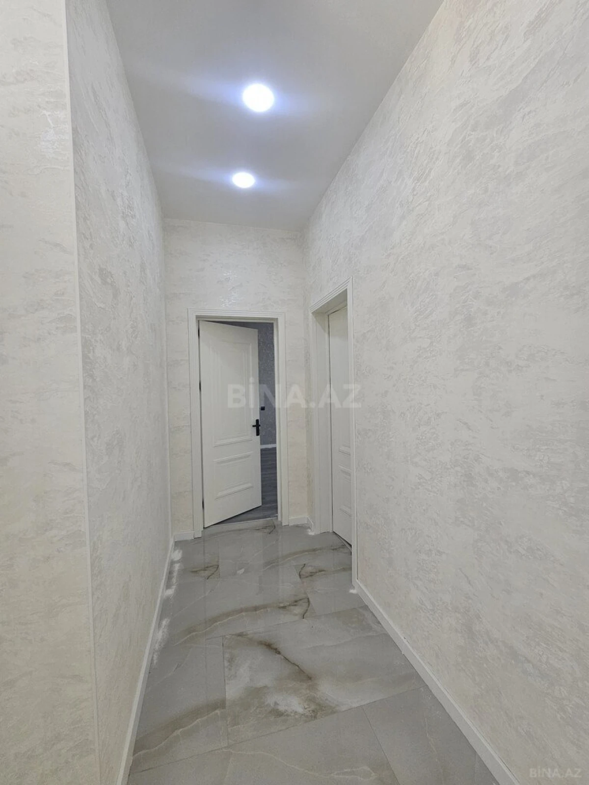 Satılır 4 otaqlı həyət evi 190 m²