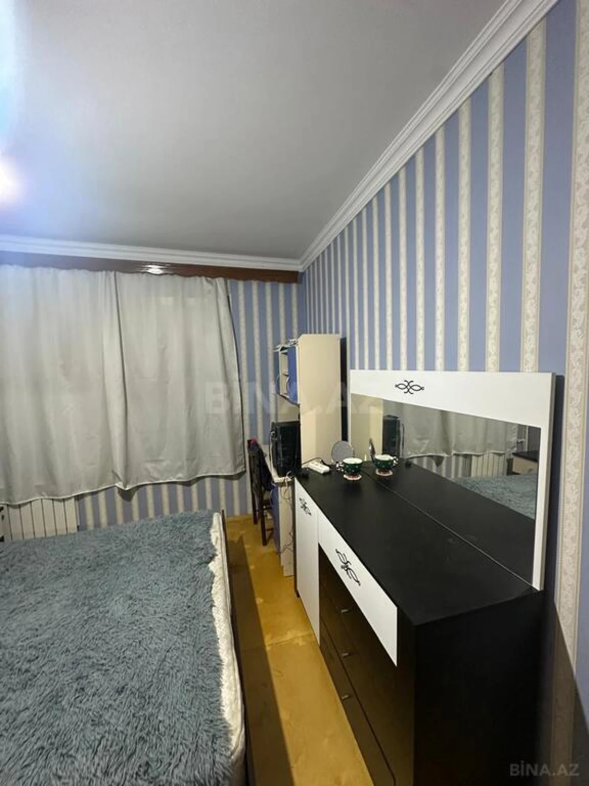 Satılır 4 otaqlı mənzil 105 m²