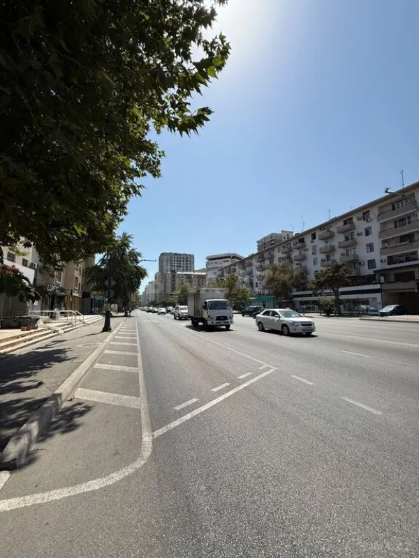 Satılır obyekt 40 m²