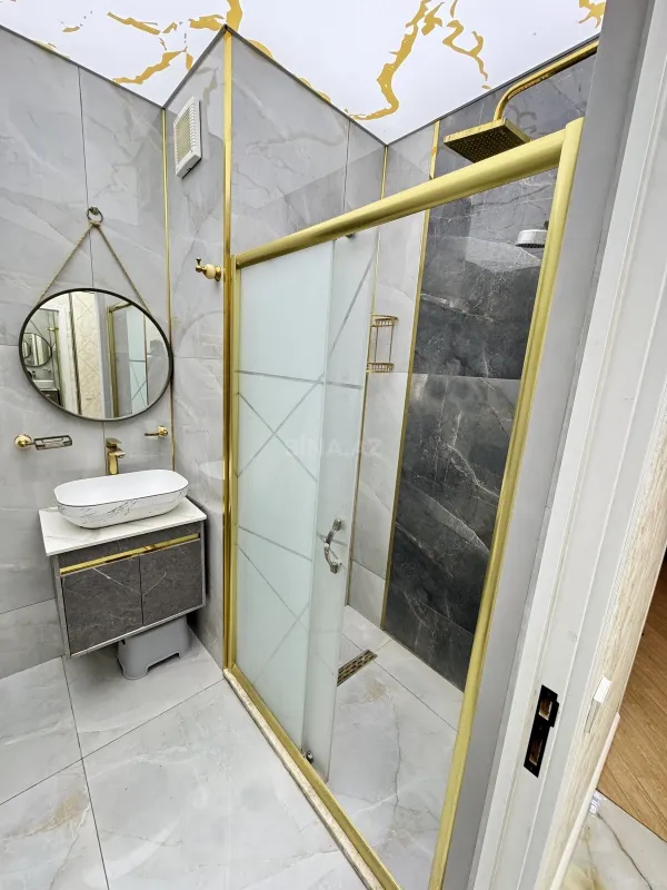 Kirayə verilir 2 otaqlı mənzil 65 m²