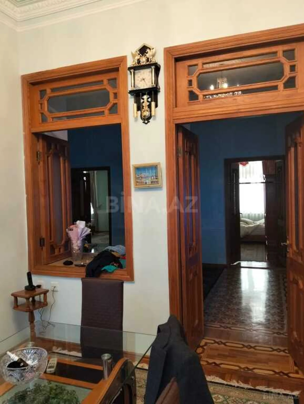 Satılır 8 otaqlı mənzil 250 m²