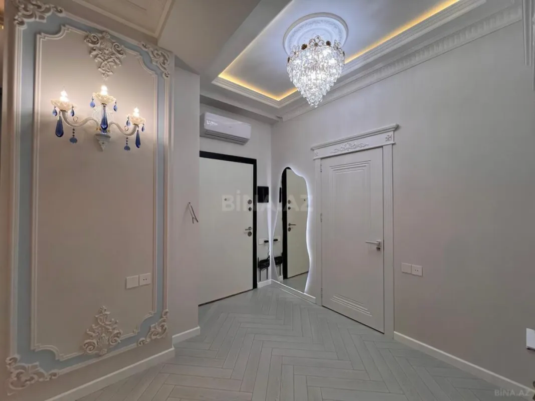 Satılır 2 otaqlı mənzil 65 m²