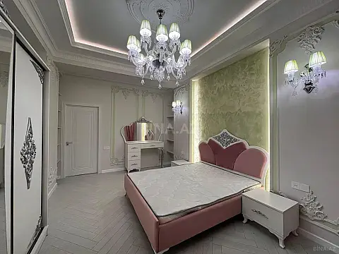 Satılır 2 otaqlı mənzil 65 m²