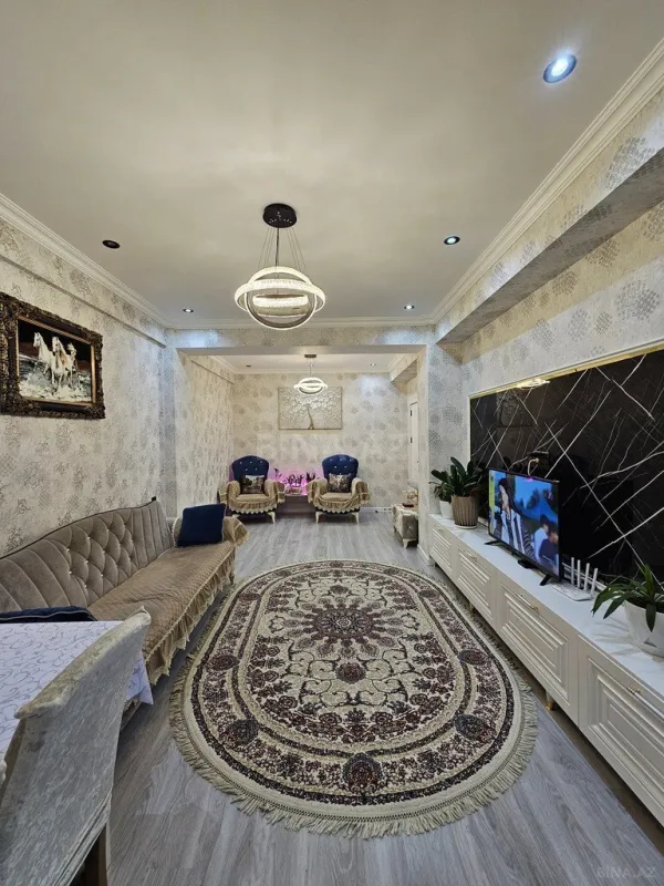 Satılır 3 otaqlı mənzil 73 m²