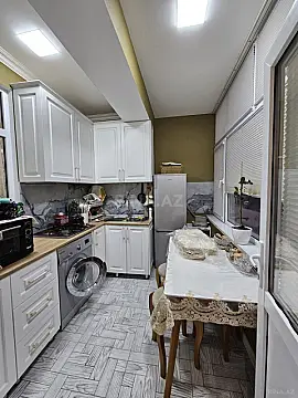 Satılır 3 otaqlı mənzil 73 m²