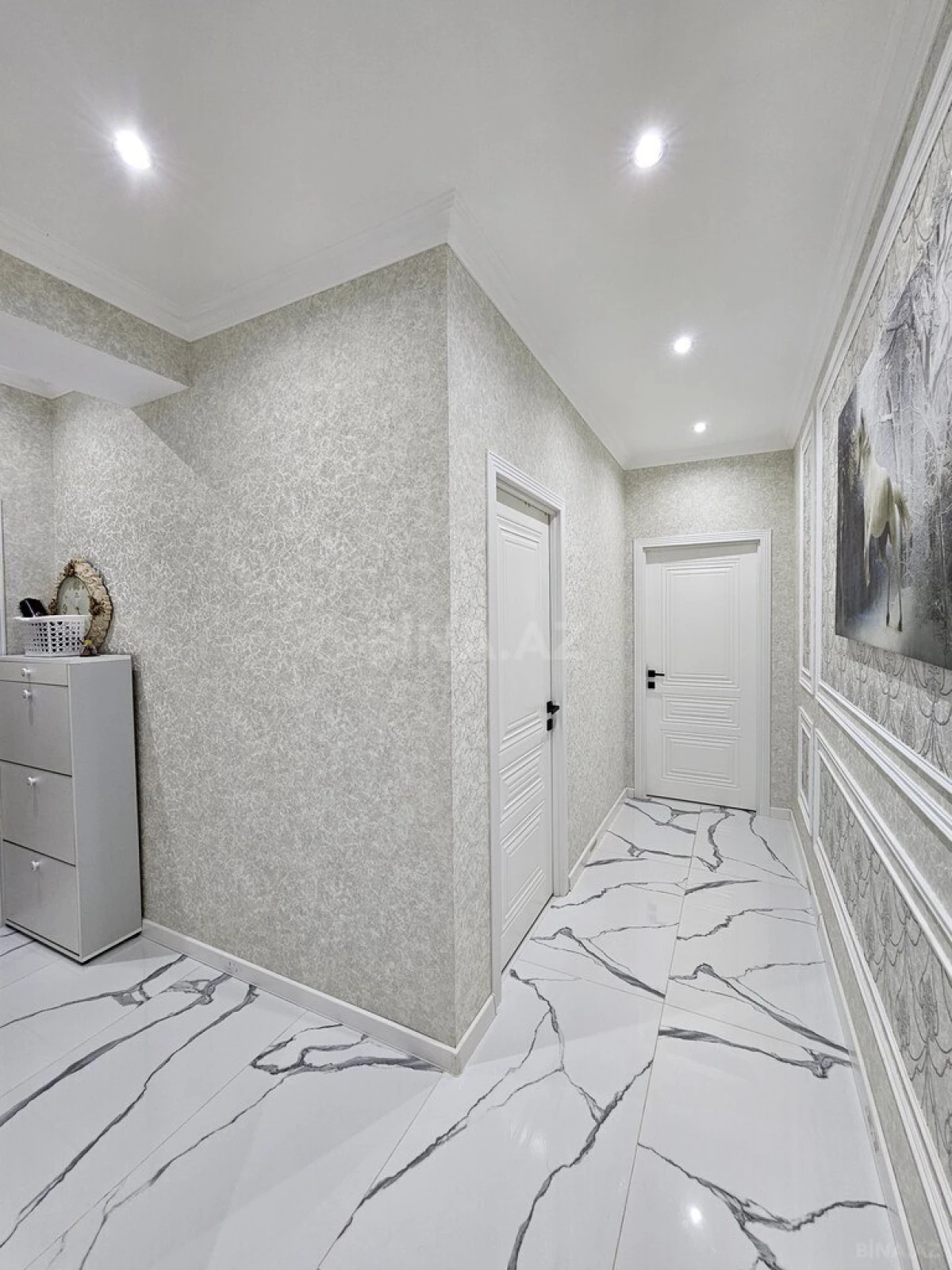 Satılır 3 otaqlı mənzil 73 m²