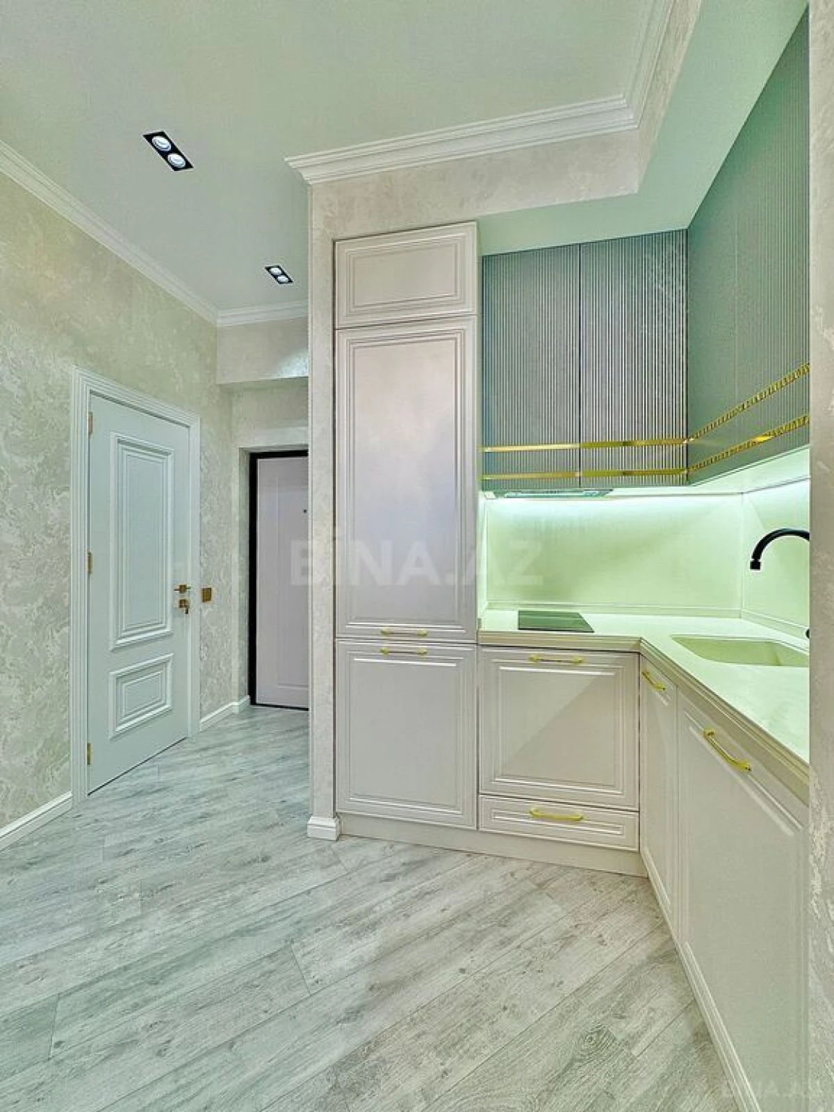 Satılır 2 otaqlı mənzil 40 m²