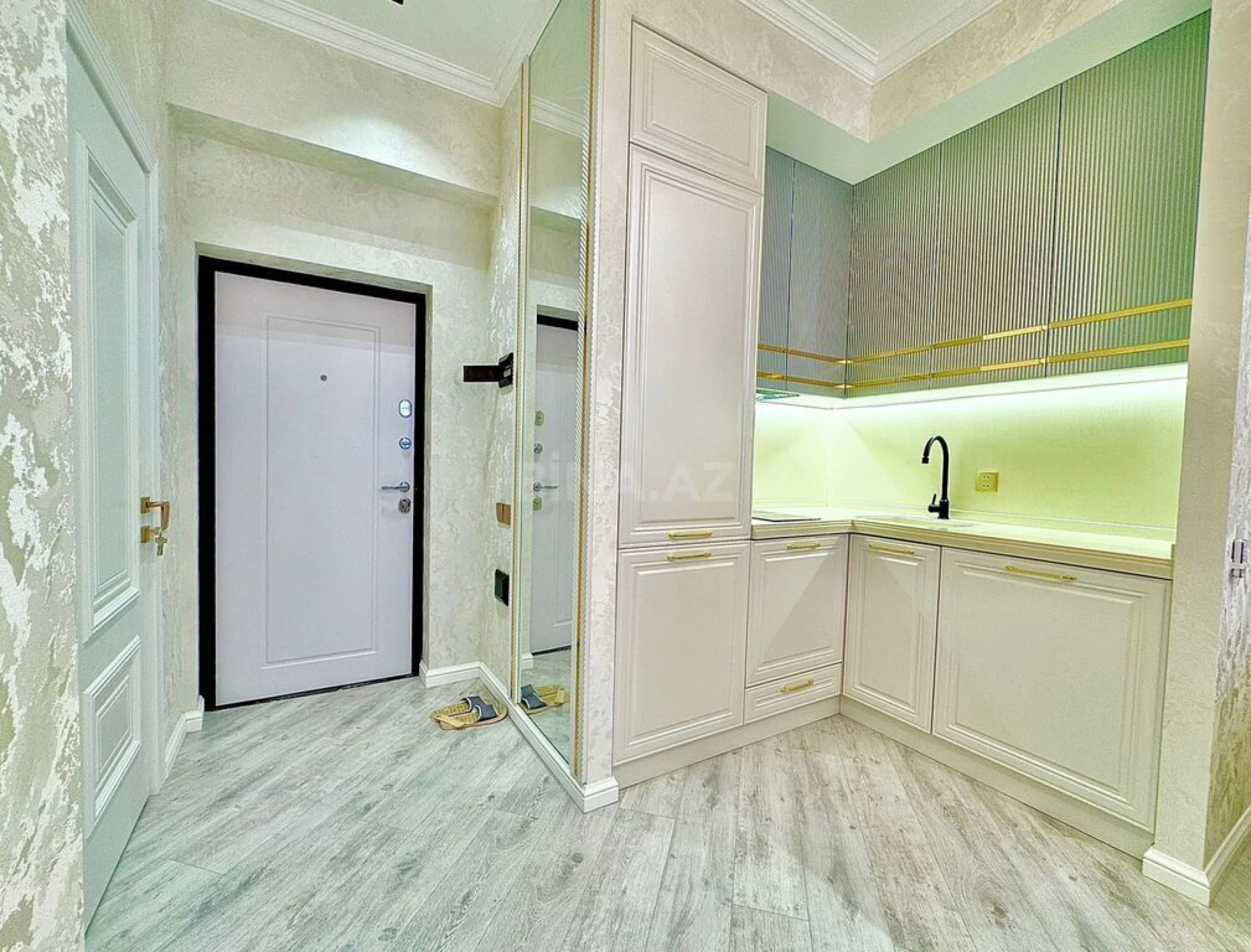 Satılır 2 otaqlı mənzil 40 m²