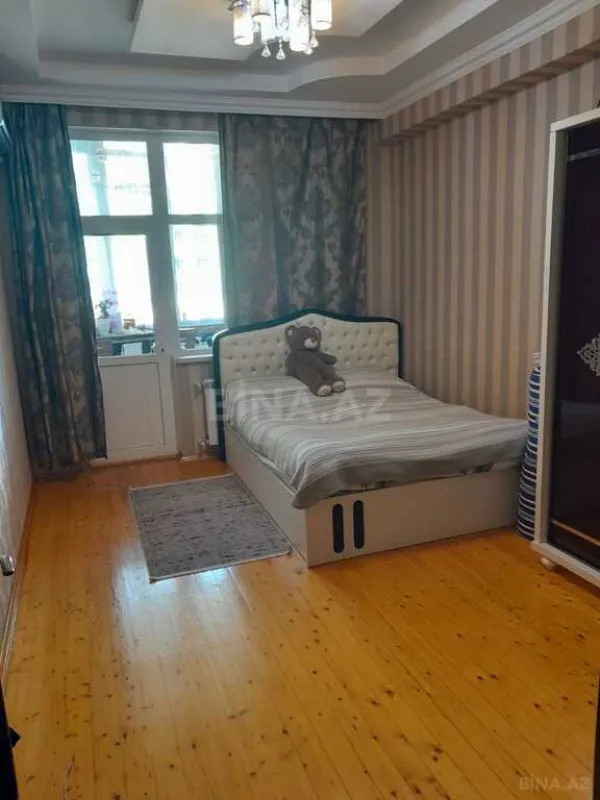 Satılır 2 otaqlı mənzil 57 m²