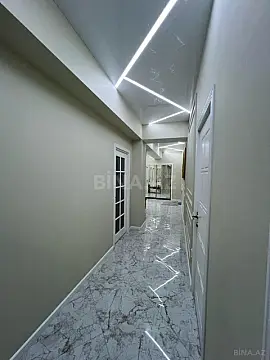 Satılır 4 otaqlı mənzil 156 m²