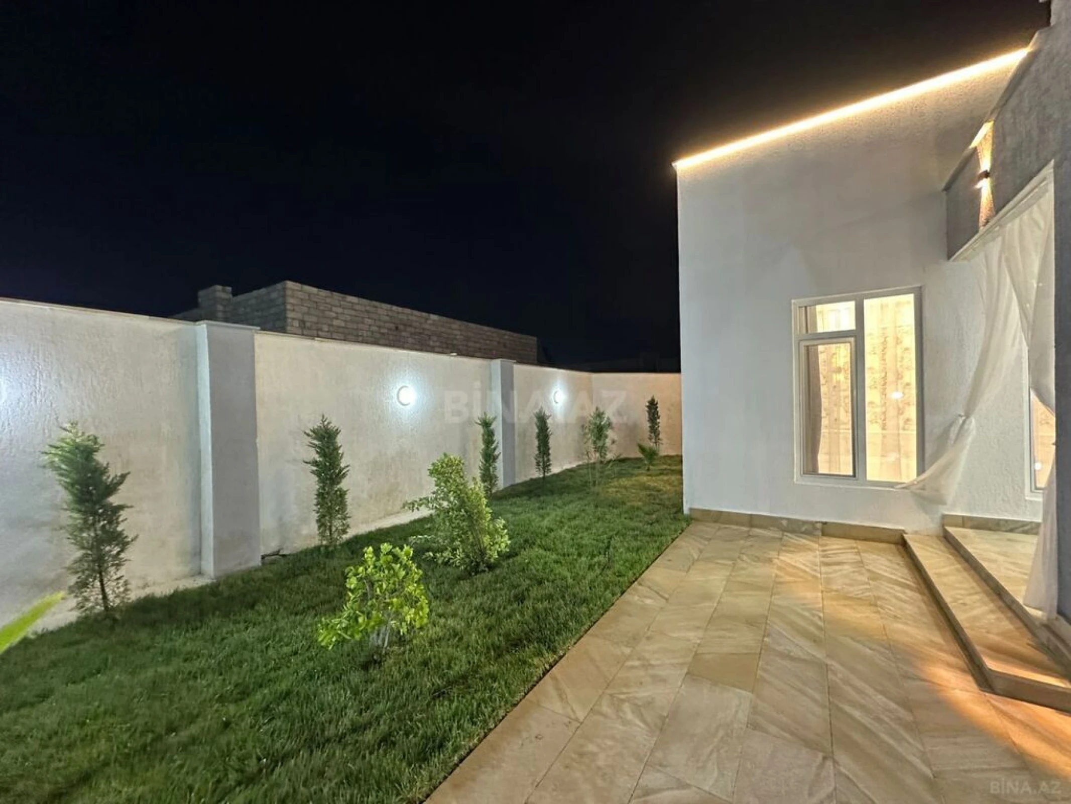 Satılır 4 otaqlı həyət evi 150 m²