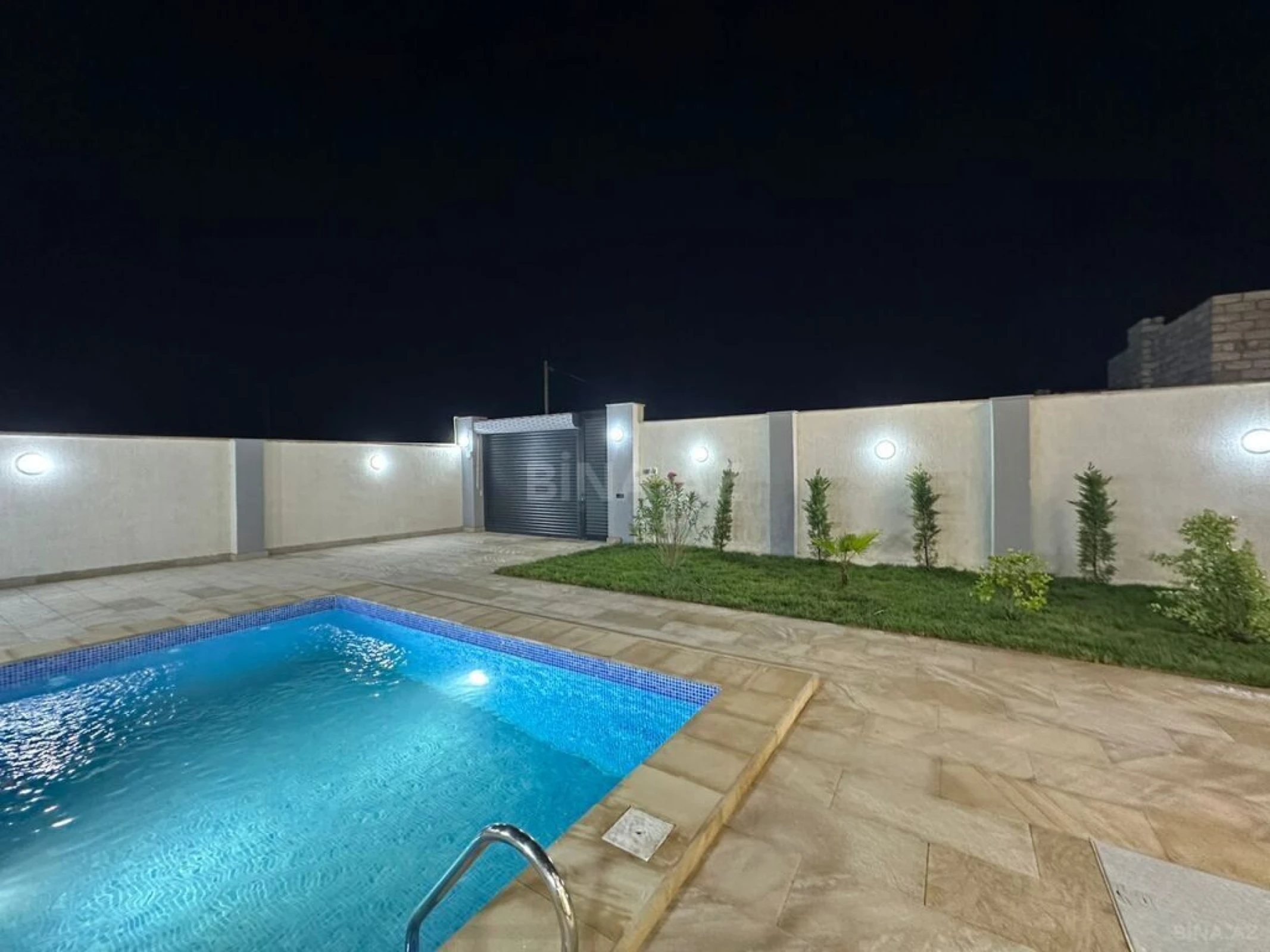 Satılır 4 otaqlı həyət evi 150 m²