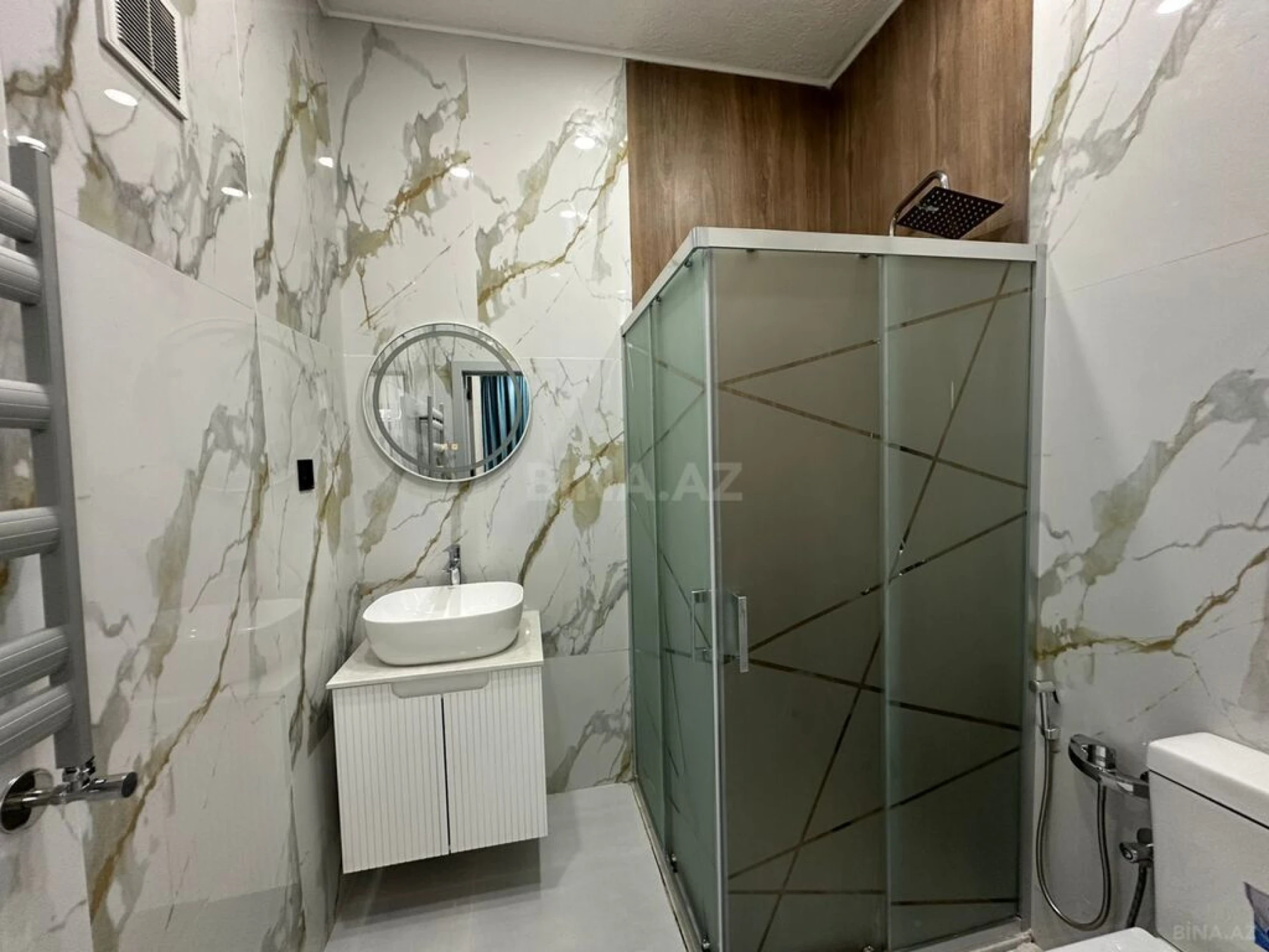 Satılır 4 otaqlı həyət evi 150 m²