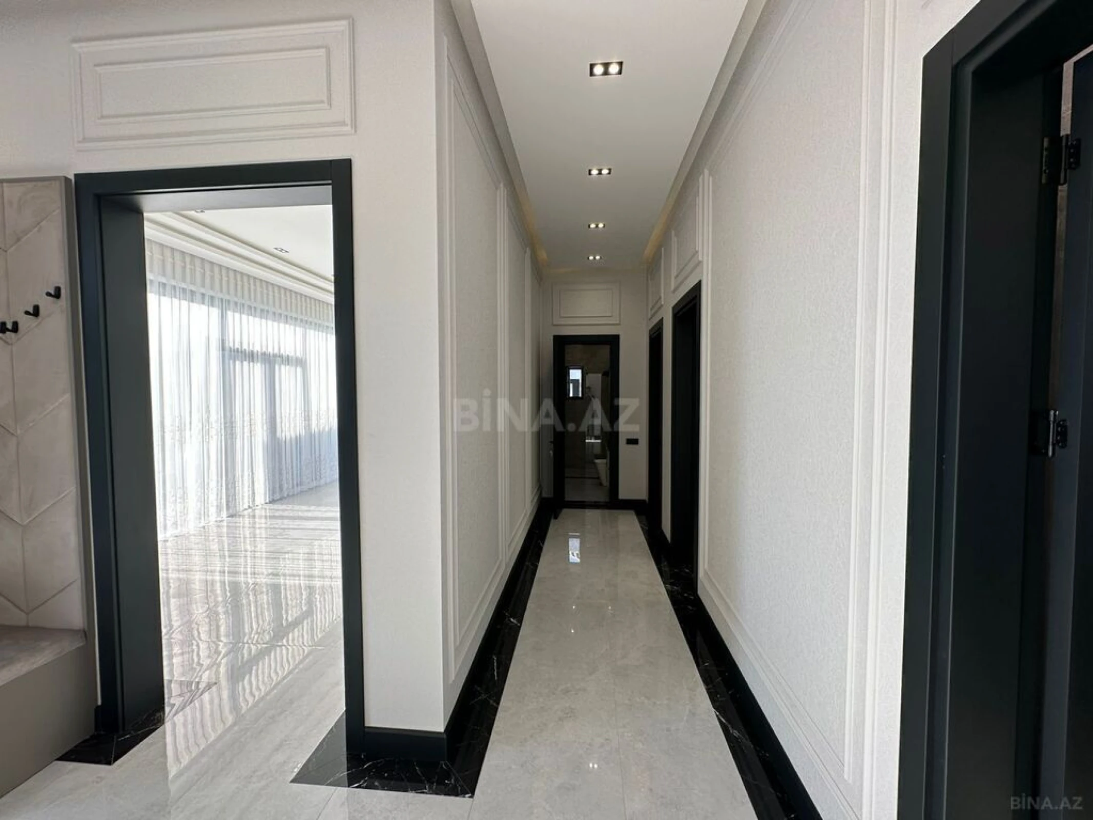 Satılır 4 otaqlı həyət evi 200 m²