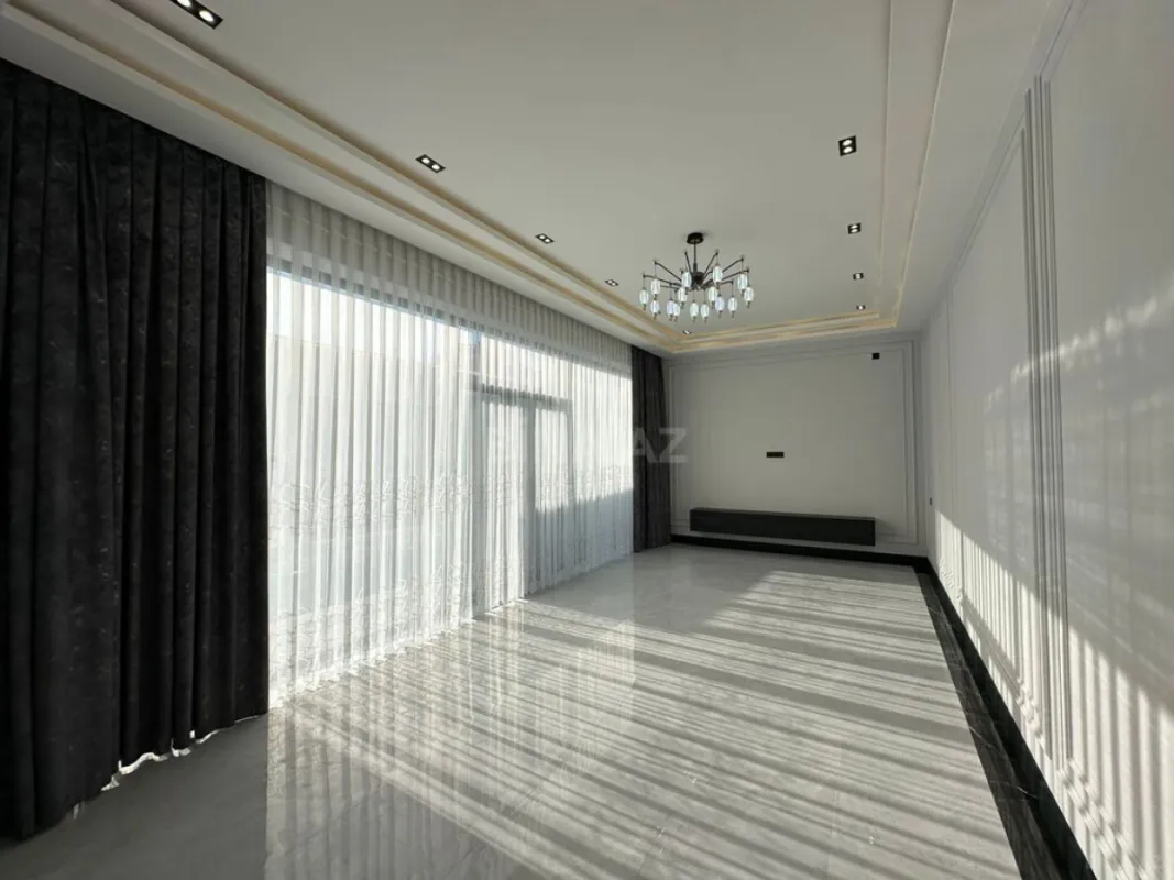 Satılır 4 otaqlı həyət evi 200 m²