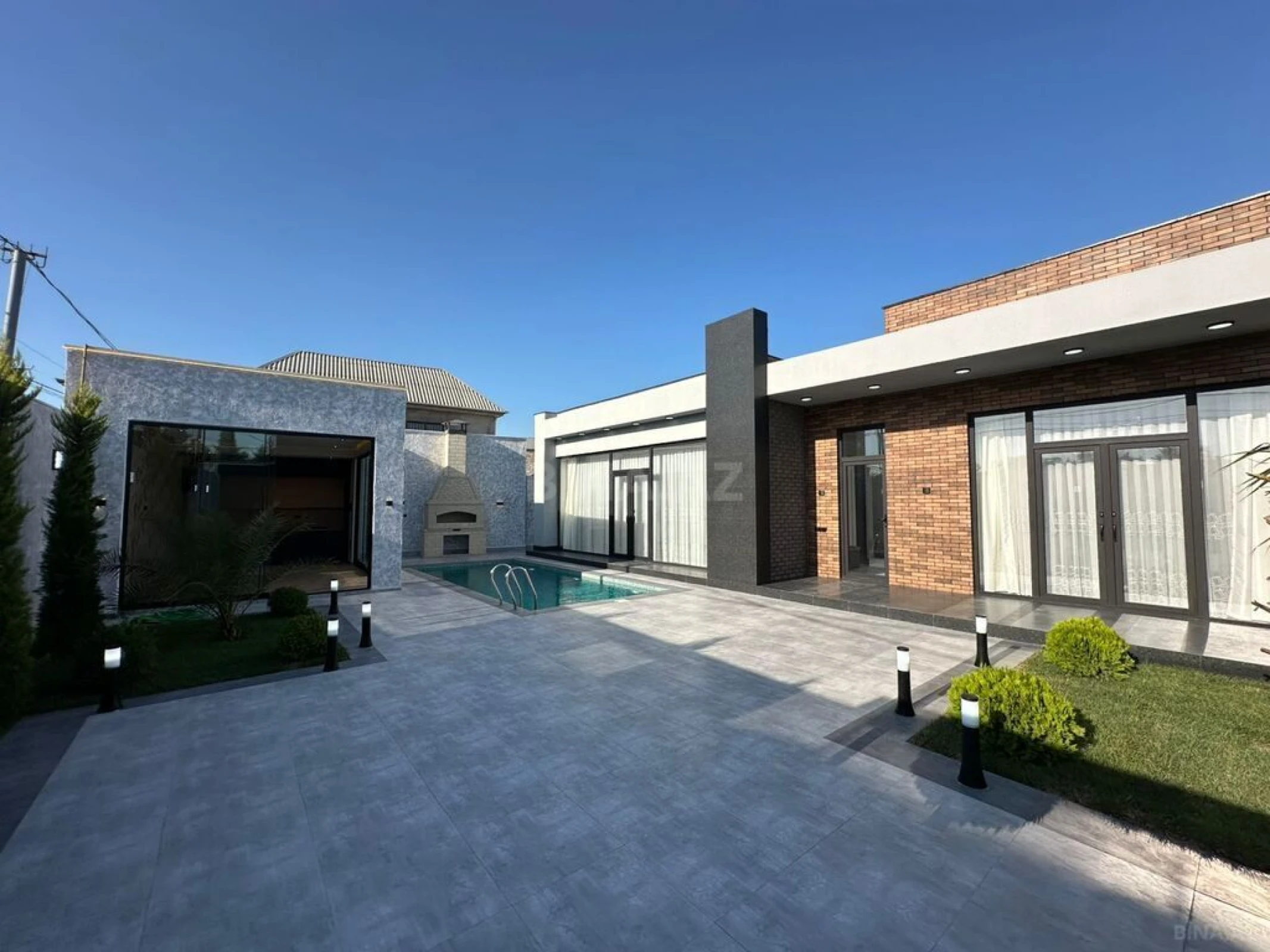Satılır 4 otaqlı həyət evi 200 m²