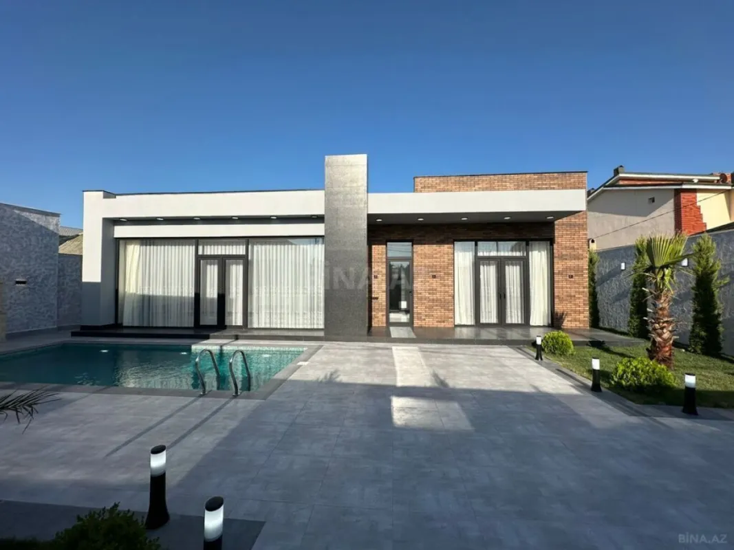 Satılır 4 otaqlı həyət evi 200 m²