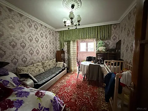 Satılır 4 otaqlı mənzil 105 m²