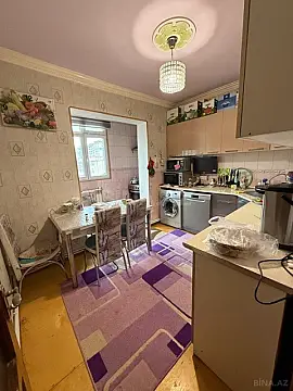 Satılır 4 otaqlı mənzil 105 m²