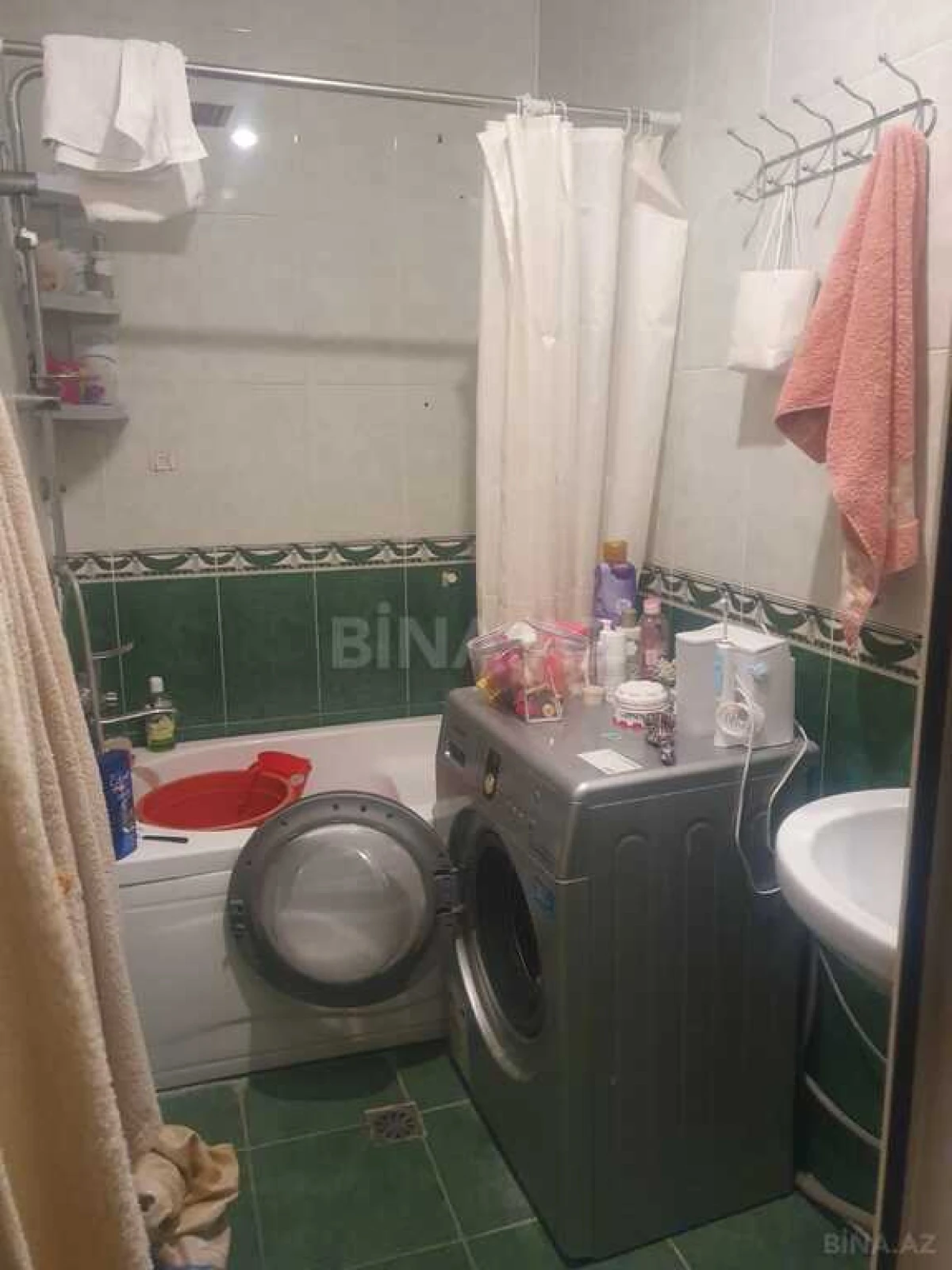 Satılır 2 otaqlı mənzil 65 m²