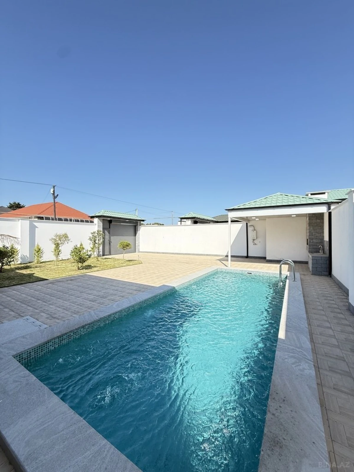 Satılır 4 otaqlı həyət evi 150 m²