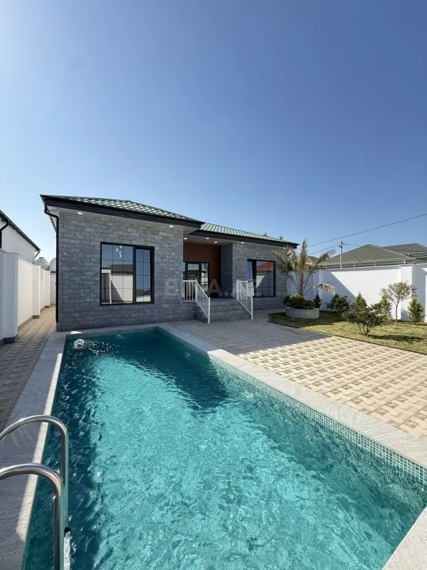 Satılır 4 otaqlı həyət evi 150 m²