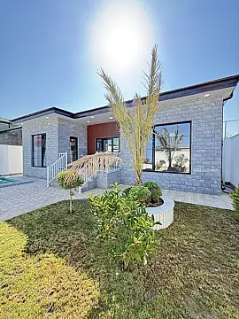 Satılır 4 otaqlı həyət evi 150 m²