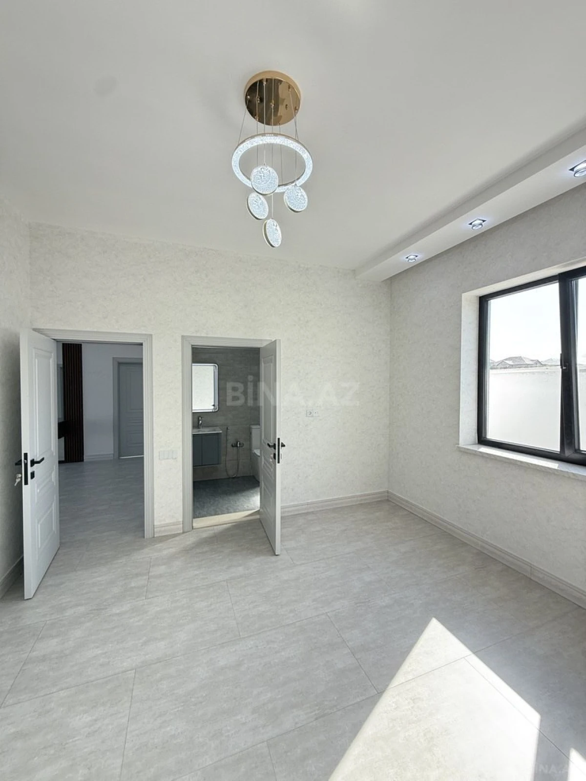 Satılır 4 otaqlı həyət evi 150 m²
