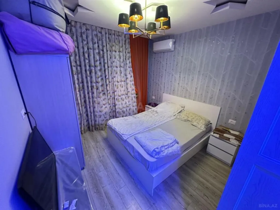 Satılır 2 otaqlı mənzil 96 m²