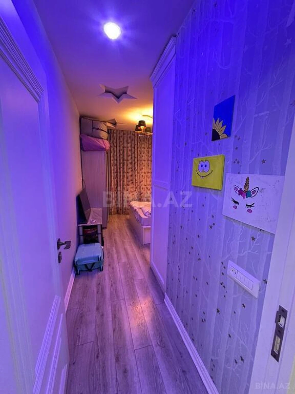 Satılır 2 otaqlı mənzil 96 m²