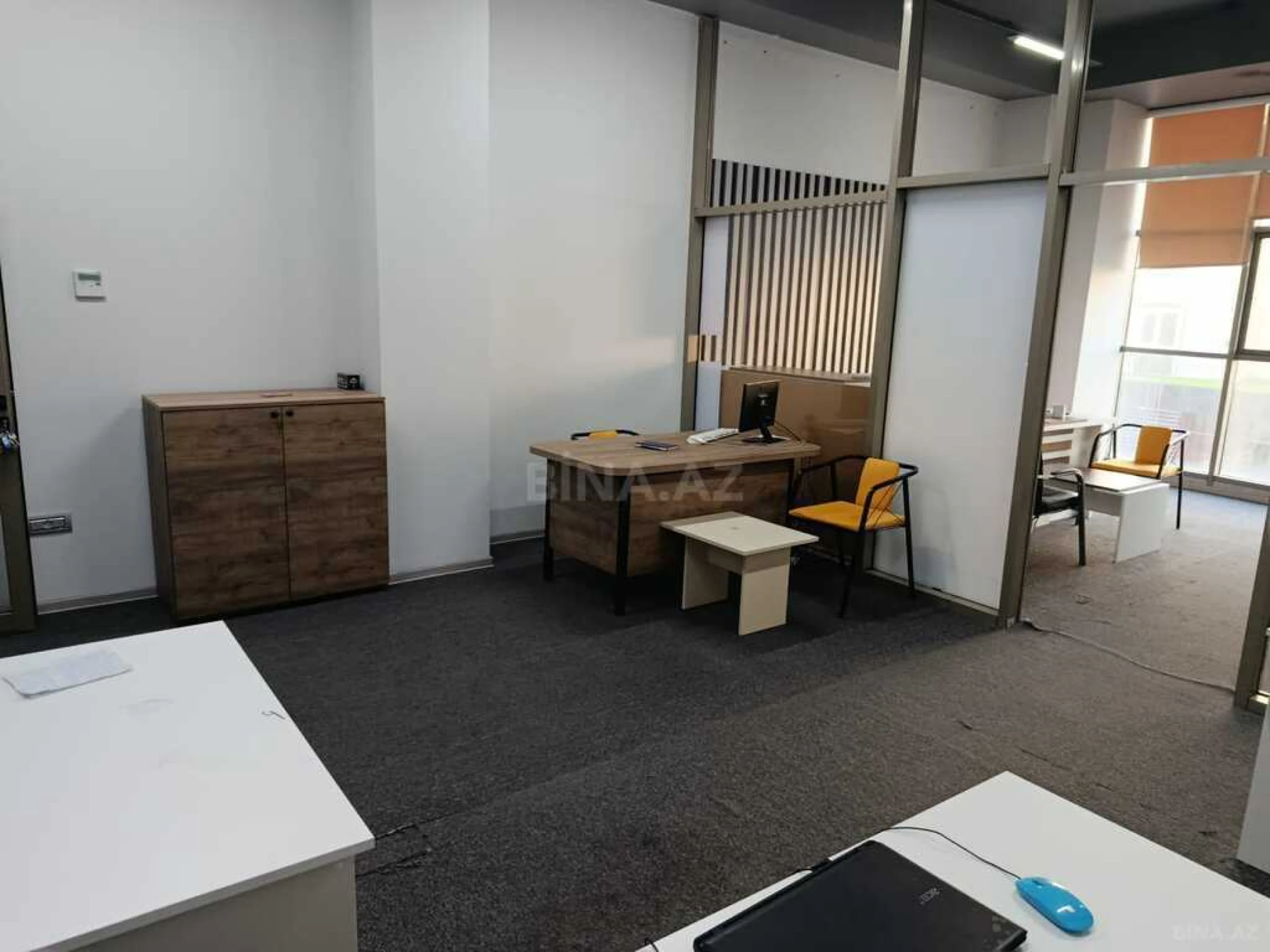 Kirayə verilir 2 otaqlı ofis 60 m²