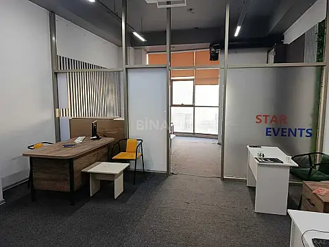 Kirayə verilir 2 otaqlı ofis 60 m²