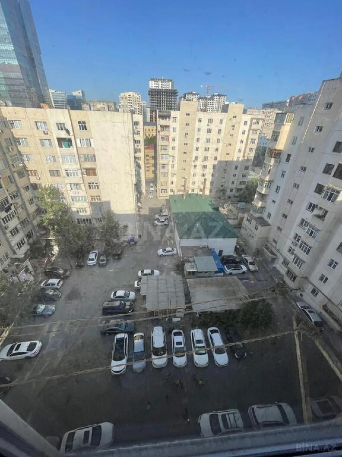 Satılır 2 otaqlı mənzil 65 m²