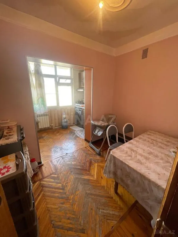 Satılır 2 otaqlı mənzil 65 m²